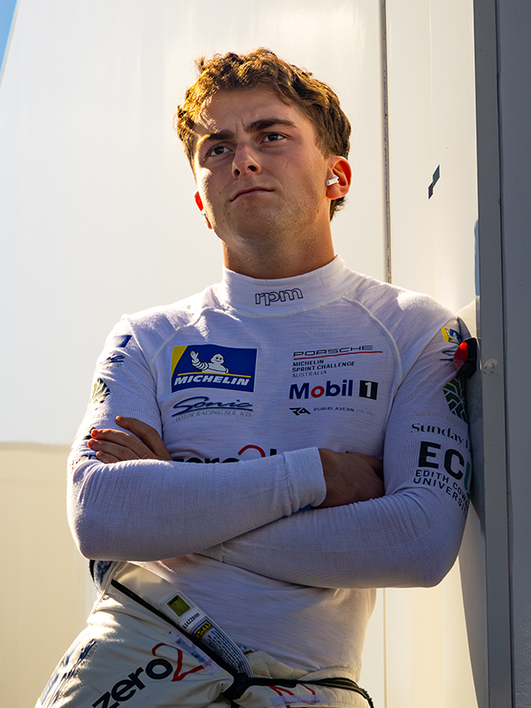 Ruairi Avern